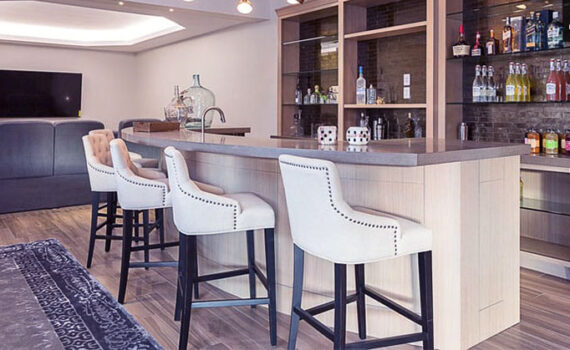 Tips to Choose the Right Home Bar Furniture