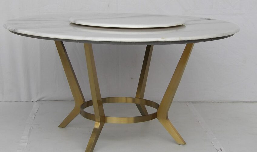 Maximizing Space With Round Dining Tables In Small Rooms 1 Round Dining Tables