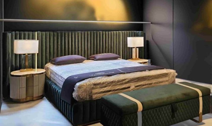 Luxury furniture showroom vs online buying Bangalore buying guide — side by side comparison chart