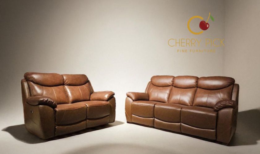 Why homeowners are choosing motorised recliners — single motor vs dual motor recliner mechanism close-up