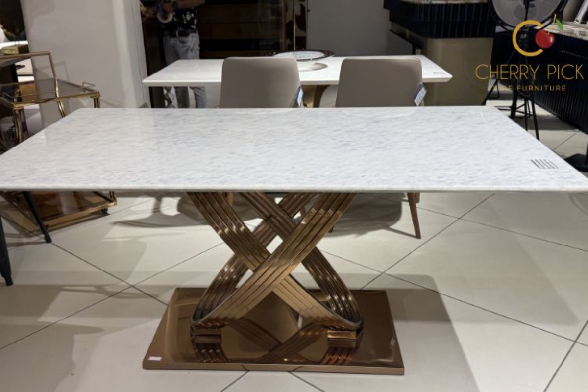 Metal base table comparison showing trestle pedestal and four-leg frame types